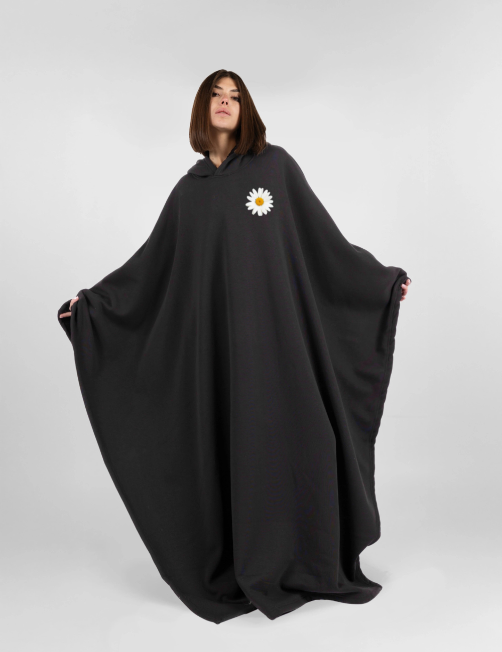 Cozy Warm SnugCloak-Obsidian Night-Daisy Print Style